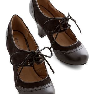 The Best of Times Heel in Black 1940s